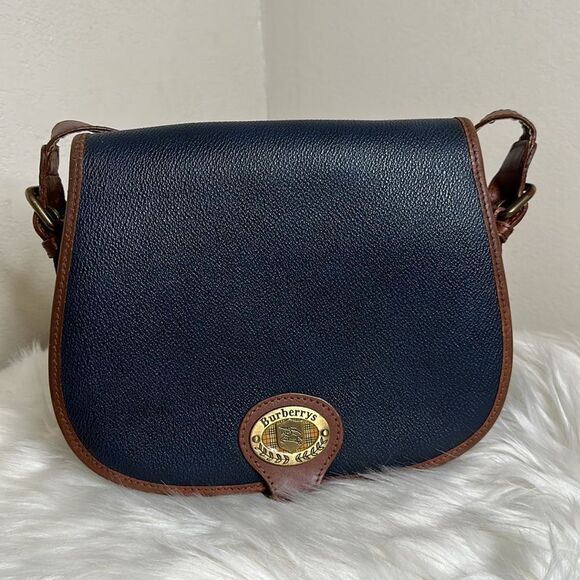 💯Authentic Burberry Shoulder Bag💯 - Picture 16 of 17